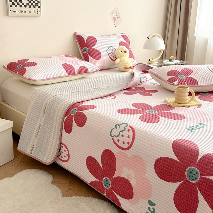 91家纺网 家纺一手货源 找家纺 莎果 2024新款正面纯棉绗缝床盖 翩翩花语