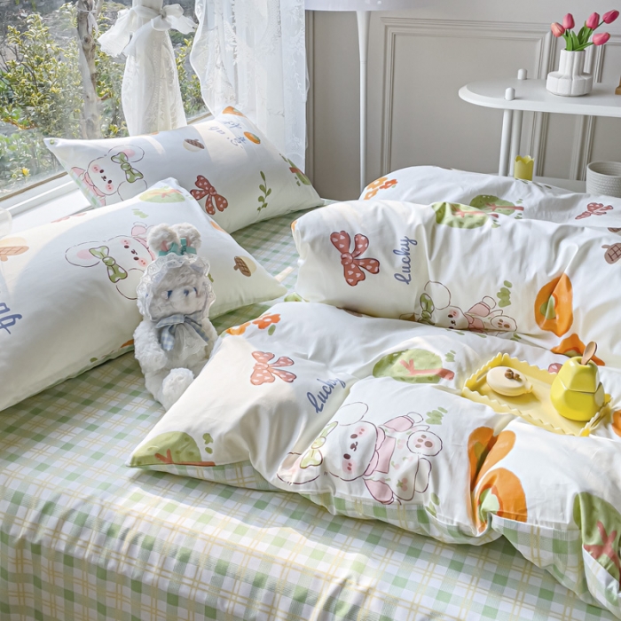 91家纺网 家纺一手货源 找家纺 2025新款全棉13372小清新印花四件套 兔发喜柿