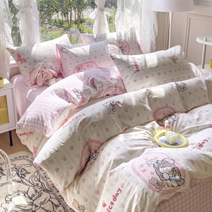 91家纺网 家纺一手货源 找家纺 2025新款全棉13372小清新印花四件套 魔法女孩