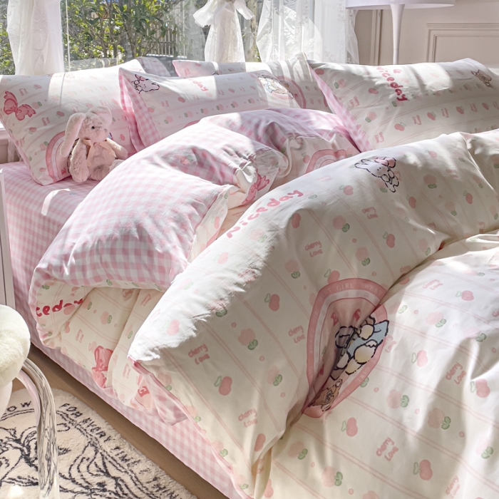 91家纺网 家纺一手货源 找家纺 2025新款全棉13372小清新印花四件套 魔法女孩