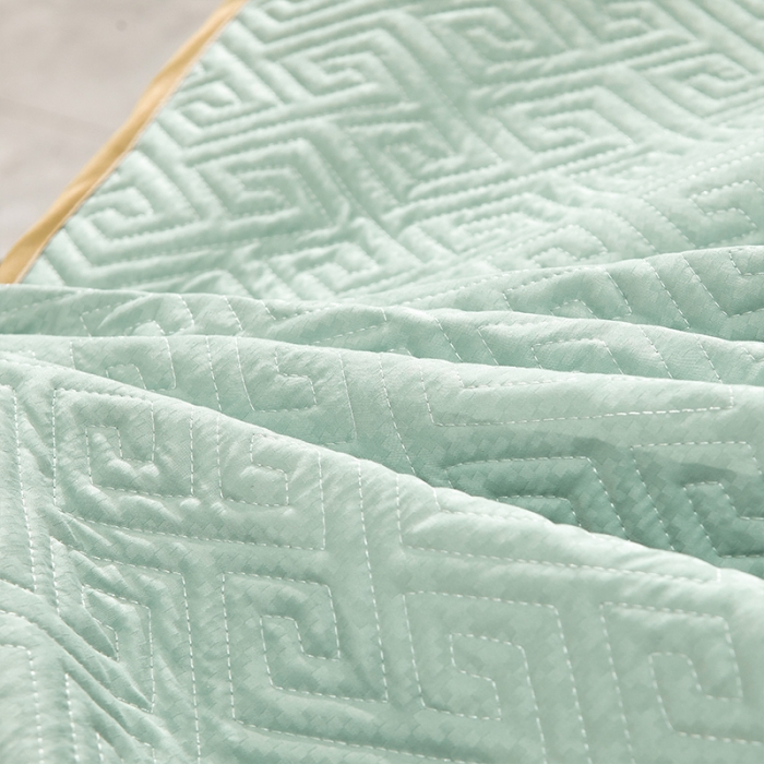 91家纺网 家纺一手货源 找家纺 罗艺轩 2024新款贡缎提花夹棉床裙四件套千鸟格系列 千鸟格-薄荷色