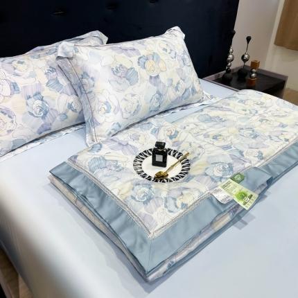 91家纺网 家纺一手货源 找家纺 娇逸家居 2024新款40天丝莫代尔镂空款夏凉被 繁花蓝