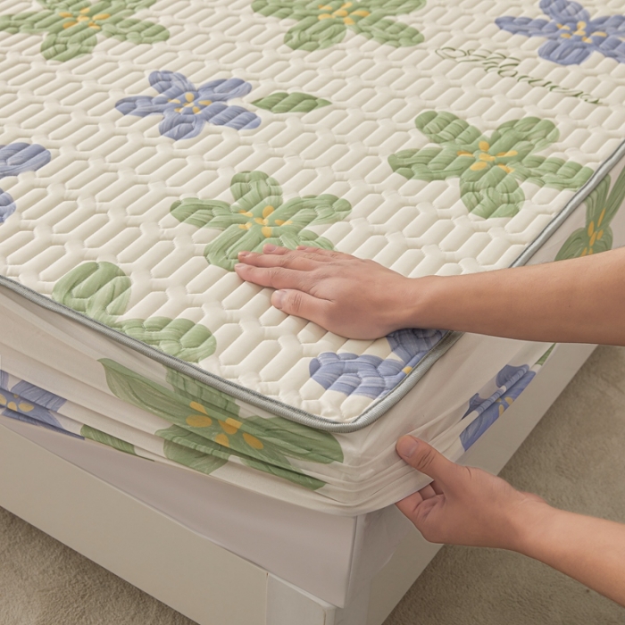 91家纺网 家纺一手货源 找家纺 湘之帛 2024新款0.5乳胶床笠凉席三件套 花海-紫绿