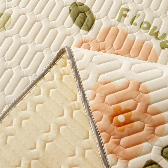 91家纺网 家纺一手货源 找家纺 湘之帛 2024新款0.5乳胶凉席三件套-小兔朵朵-桔