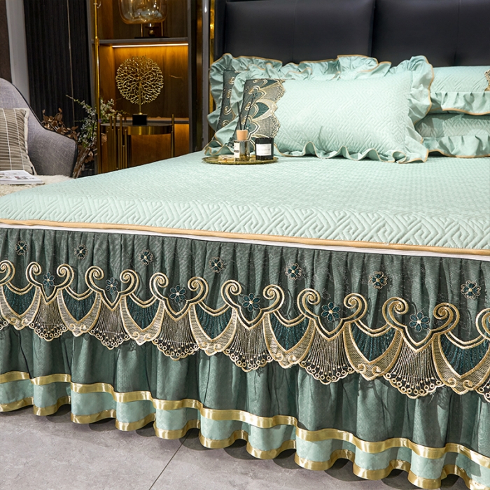 91家纺网 家纺一手货源 找家纺 罗艺轩 2024新款贡缎提花夹棉床裙三件套千鸟格系列 千鸟格-薄荷色