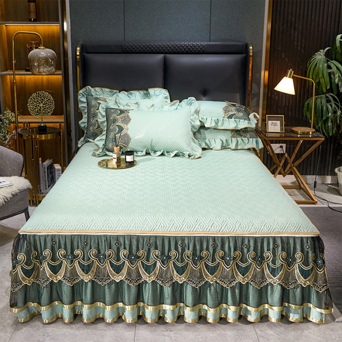 91家纺网 家纺一手货源 找家纺 罗艺轩 2024新款贡缎提花夹棉床裙三件套千鸟格系列 千鸟格-薄荷色