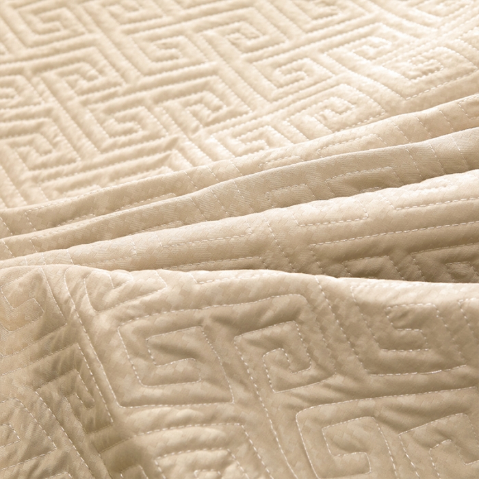 91家纺网 家纺一手货源 找家纺 罗艺轩 2024新款贡缎提花夹棉床裙三件套千鸟格系列 千鸟格-香槟金