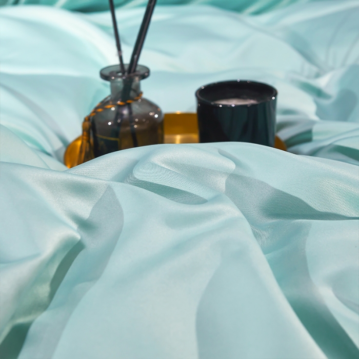 91家纺网 家纺一手货源 找家纺 罗艺轩 2024新款贡缎夹棉床裙四件套凯撒王朝系列 凯撒王朝-薄荷色