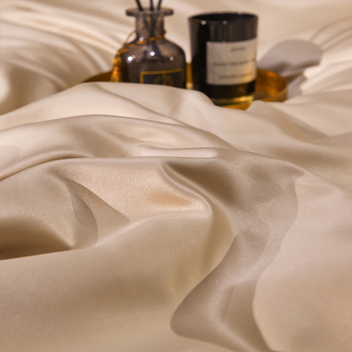 91家纺网 家纺一手货源 找家纺 罗艺轩 2024新款贡缎夹棉床裙四件套凯撒王朝系列 凯撒王朝-香槟金