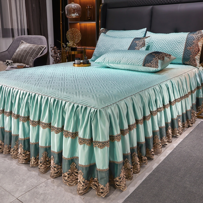 91家纺网 家纺一手货源 找家纺 （总）罗艺轩 2024新款贡缎夹棉床裙三件套凯撒王朝系列