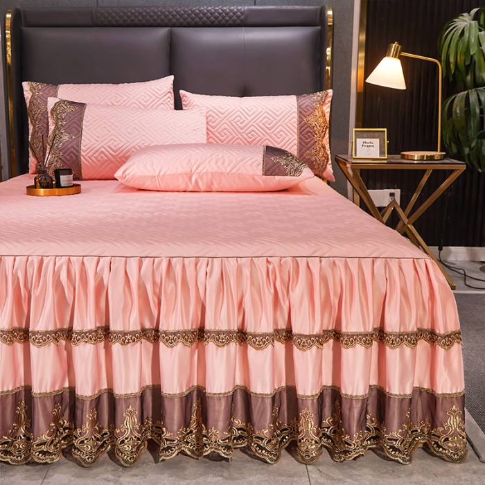 91家纺网 家纺一手货源 找家纺 罗艺轩 2024新款贡缎夹棉床裙三件套凯撒王朝系列 凯撒王朝-凝脂玉