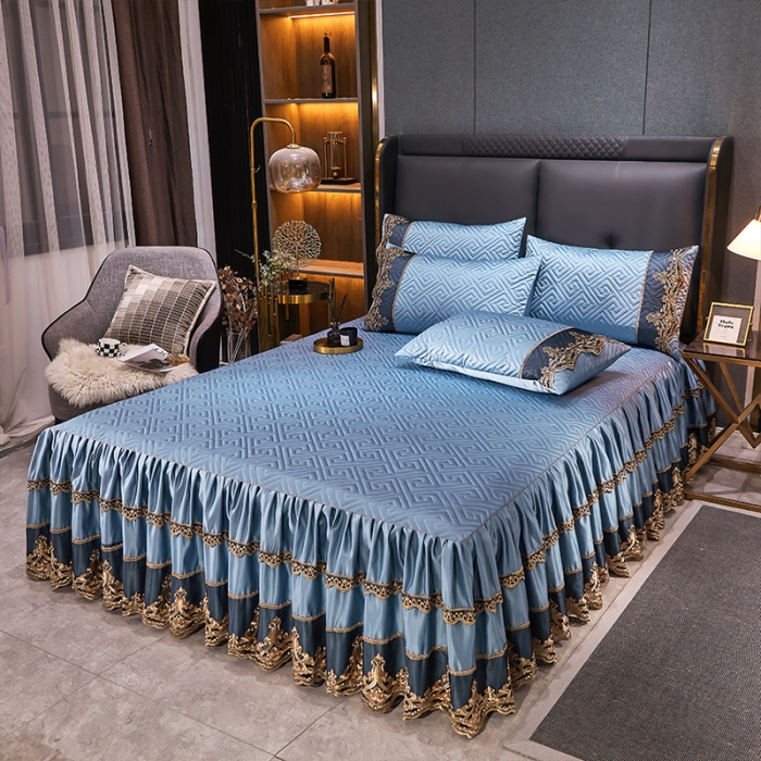 91家纺网 家纺一手货源 找家纺 罗艺轩 2024新款贡缎夹棉床裙三件套凯撒王朝系列 凯撒王朝-天际蓝