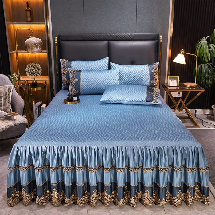 91家纺网 家纺一手货源 找家纺 罗艺轩 2024新款贡缎夹棉床裙三件套凯撒王朝系列 凯撒王朝-天际蓝