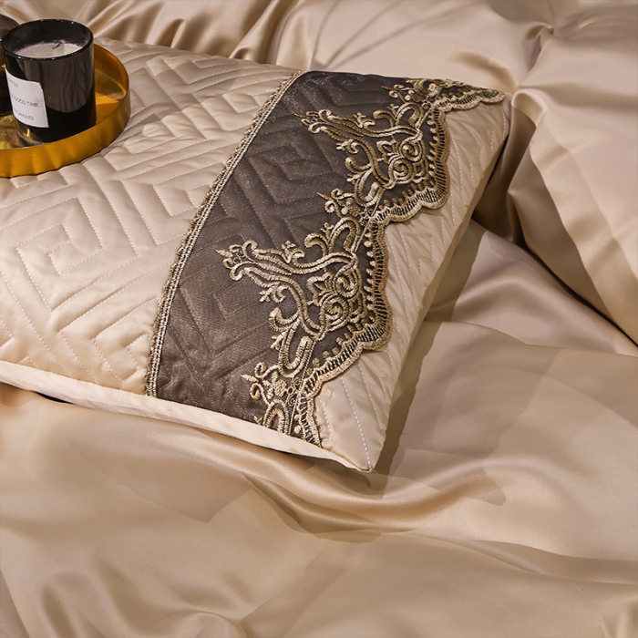 91家纺网 家纺一手货源 找家纺 罗艺轩 2024新款贡缎夹棉床裙三件套凯撒王朝系列 凯撒王朝-香槟金