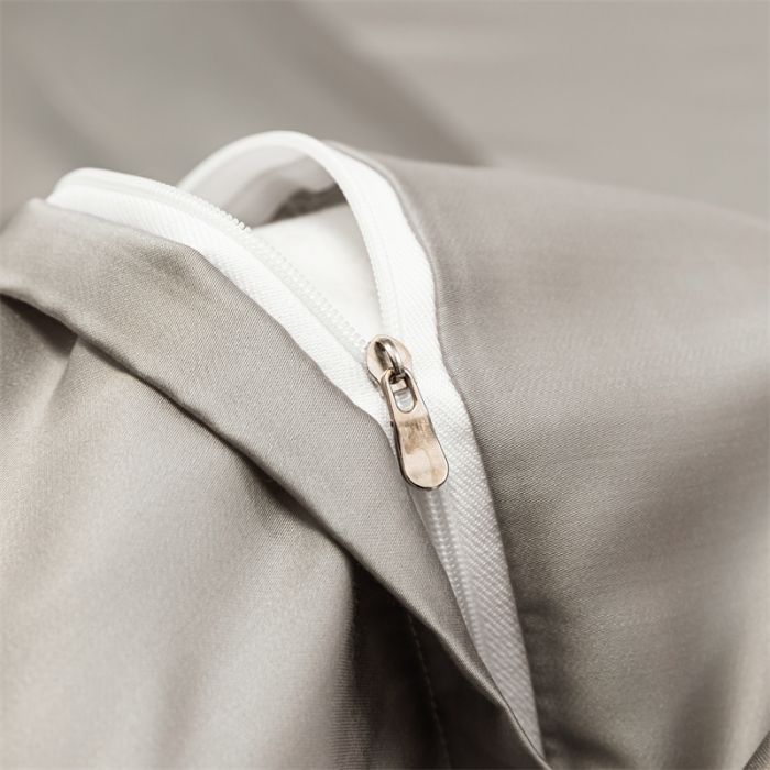 91家纺网 家纺一手货源 找家纺 蓝米卡夫 2024新款A类新风尚天丝系列四件套 天丝-英伦灰