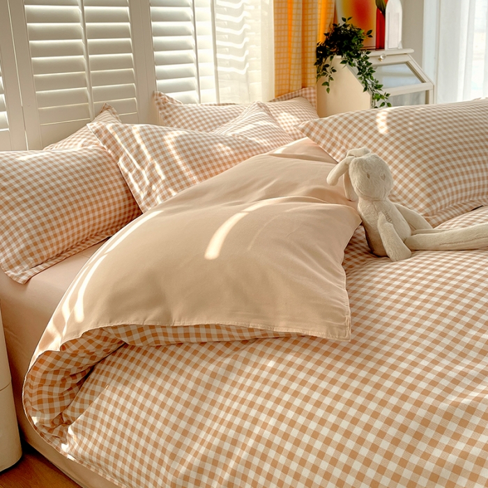 91家纺网 家纺一手货源 找家纺 好亿来 2025新款无印风植物羊绒加厚斜纹磨毛四件套 浅咖小格