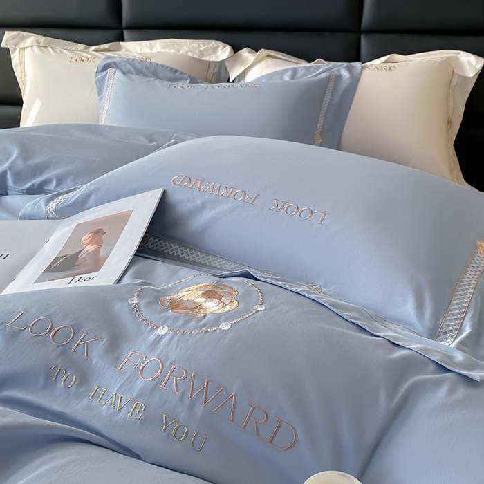 91家纺网 家纺一手货源 找家纺 安妮 2023新款全棉刺绣四件套邂逅系列 天空蓝