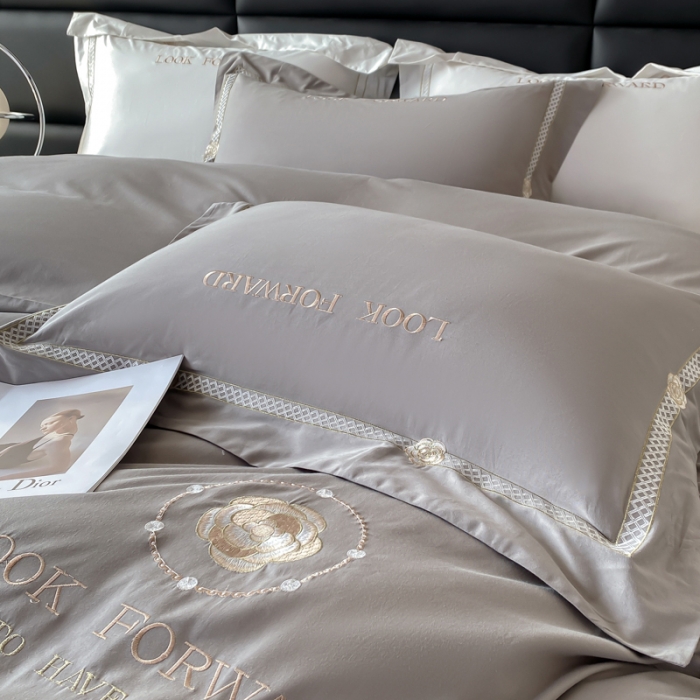 91家纺网 家纺一手货源 找家纺 安妮 2023新款全棉刺绣四件套邂逅系列 洋气灰