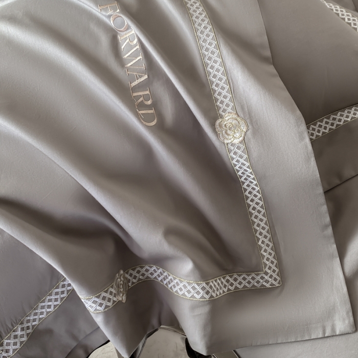 91家纺网 家纺一手货源 找家纺 安妮 2023新款全棉刺绣四件套邂逅系列 洋气灰