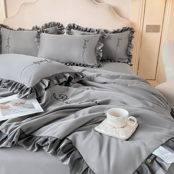 91家纺网 家纺一手货源 找家纺 绣女坊 2023新款花边夏被四件套 灰色