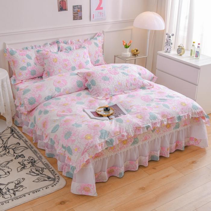 91家纺网 家纺一手货源 找家纺 2023公主风全棉花边床盖四件套 欧根纱床盖款夹棉纯棉三件套直播推荐 那时花开-粉