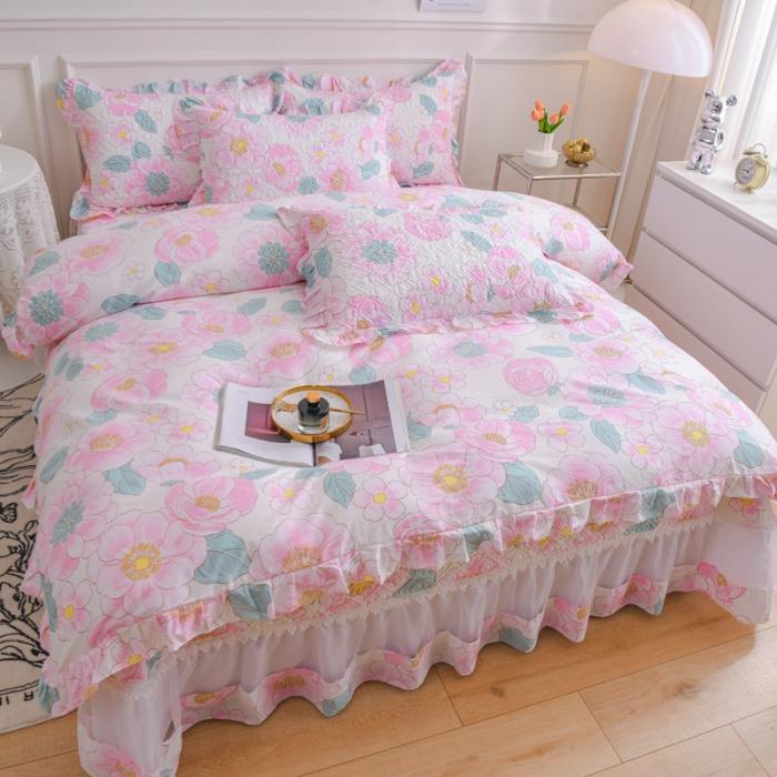 91家纺网 家纺一手货源 找家纺 2023公主风全棉花边床盖四件套 欧根纱床盖款夹棉纯棉三件套直播推荐 那时花开-粉