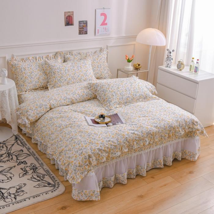 91家纺网 家纺一手货源 找家纺 2023公主风全棉花边床盖四件套 欧根纱床盖款夹棉纯棉三件套直播推荐 蜜恋繁花