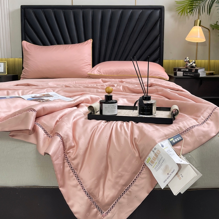 91家纺网 家纺一手货源 找家纺 伊被源 2023新款40支木本提花蚕蛹蛋白夏被-路易斯 路易斯 豆沙红