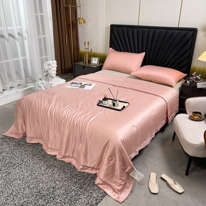 91家纺网 家纺一手货源 找家纺 伊被源 2023新款40支木本提花蚕蛹蛋白夏被-路易斯 路易斯 豆沙红