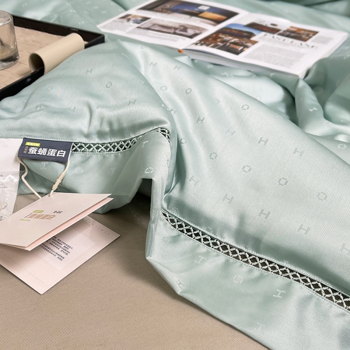 91家纺网 家纺一手货源 找家纺 （总）伊被源 2023新款40支木本提花蚕蛹蛋白夏被-路易斯