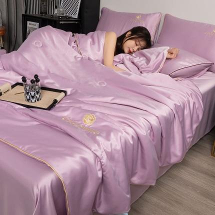 91家纺网 家纺一手货源 找家纺 （总）梦镜家纺2025新款山茶花系列凉感丝冰丝大豆夏被