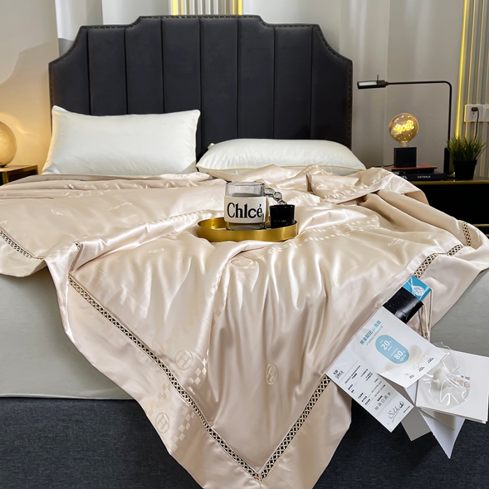 91家纺网 家纺一手货源 找家纺 伊被源 2023新款莫代尔活性提花蚕丝夏被-浮光掠影 浮光掠影-香槟金