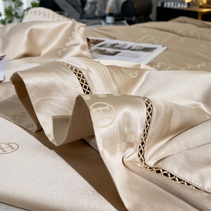 91家纺网 家纺一手货源 找家纺 伊被源 2023新款莫代尔活性提花蚕丝夏被-浮光掠影 浮光掠影-香槟金