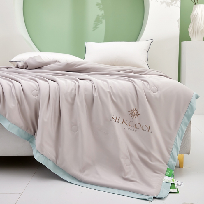 91家纺网 家纺一手货源 找家纺 伊被源 2023新款莫代尔蚕蛹蛋白夏被-锦色 锦色-卡其色