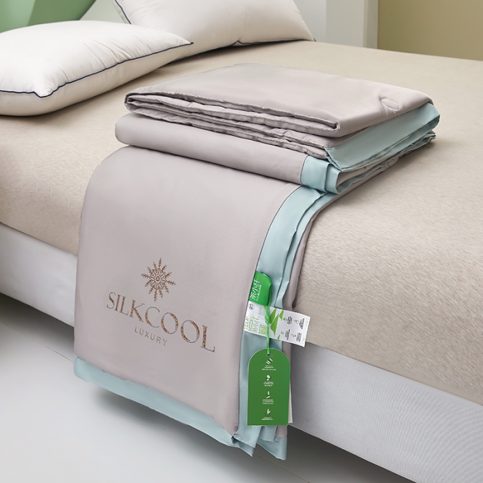 91家纺网 家纺一手货源 找家纺 伊被源 2023新款莫代尔蚕蛹蛋白夏被-锦色 锦色-卡其色