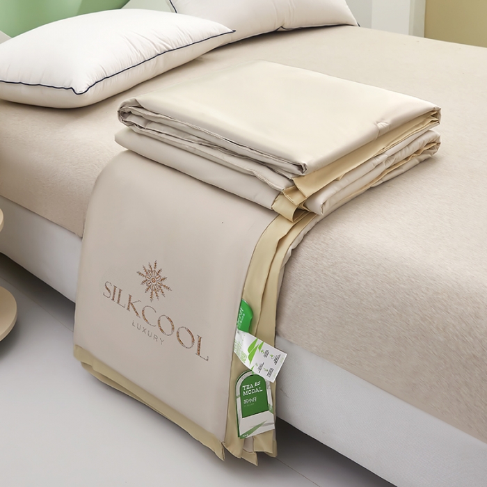 91家纺网 家纺一手货源 找家纺 伊被源 2023新款莫代尔蚕蛹蛋白夏被-锦色 锦色-香槟金