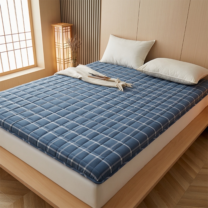 91家纺网 家纺一手货源 找家纺 锦丝钰床垫 2023新款色织水洗棉棉花床垫 海蓝格