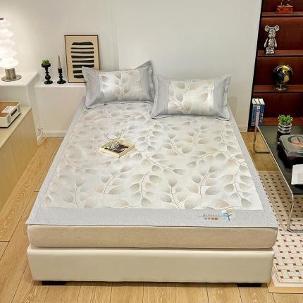 91家纺网 家纺一手货源 找家纺 2023澳梵植物抗菌冰丝凉席三件套软席 树影-咖啡