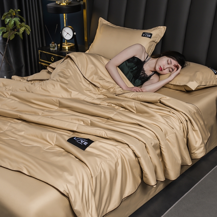 91家纺网 家纺一手货源 找家纺 宇豪 2023新款水洗真丝夏被套件 富贵-咖