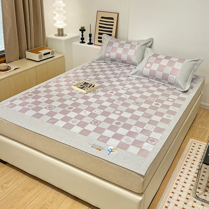 91家纺网 家纺一手货源 找家纺 2023澳梵植物抗菌冰丝凉席三件套软席 方格-粉