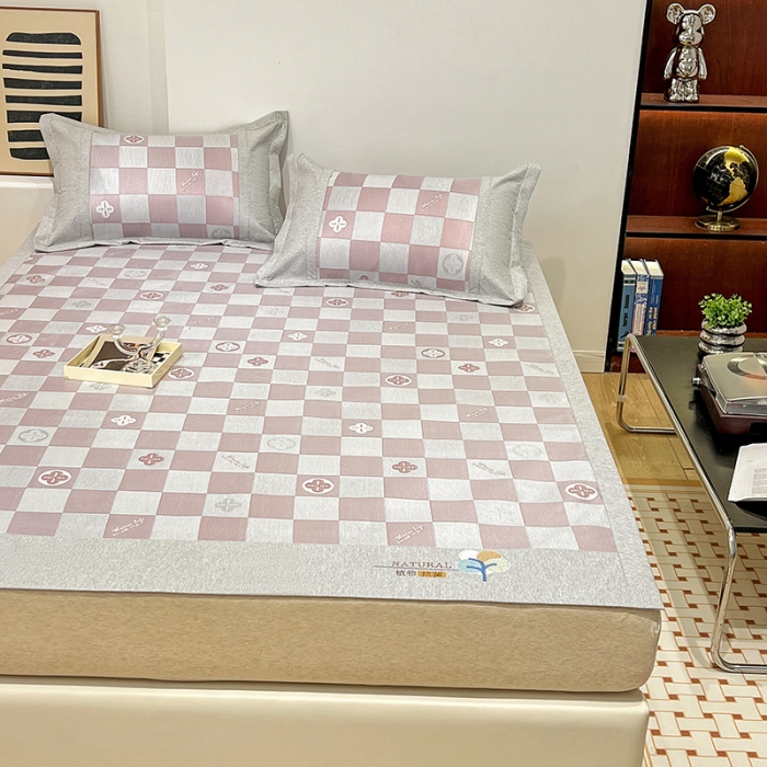 91家纺网 家纺一手货源 找家纺 2023澳梵植物抗菌冰丝凉席三件套软席 方格-粉