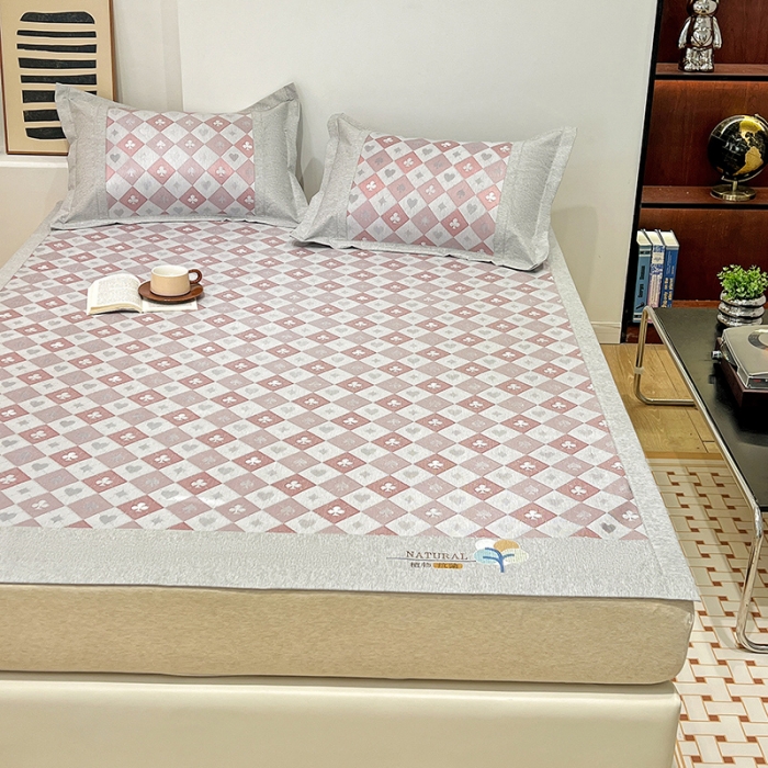 91家纺网 家纺一手货源 找家纺 2023澳梵植物抗菌冰丝凉席三件套软席 棋盘-红棕