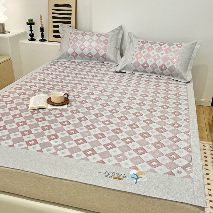 91家纺网 家纺一手货源 找家纺 2023澳梵植物抗菌冰丝凉席三件套软席 棋盘-红棕