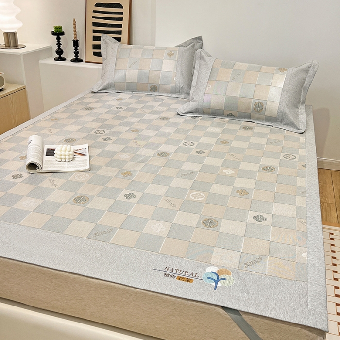 91家纺网 家纺一手货源 找家纺 2023澳梵植物抗菌冰丝凉席三件套软席 方格-咖啡