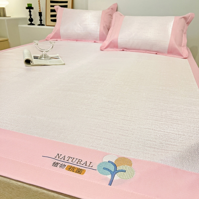 91家纺网 家纺一手货源 找家纺 2023澳梵植物抗菌冰丝凉席三件套软席 简约-粉色