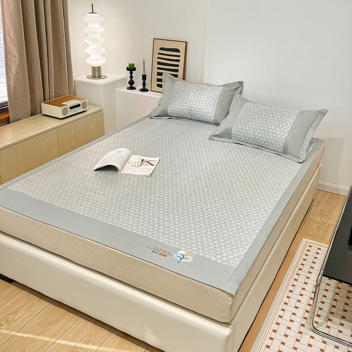 91家纺网 家纺一手货源 找家纺 2023澳梵植物抗菌冰丝凉席三件套软席 米格-灰