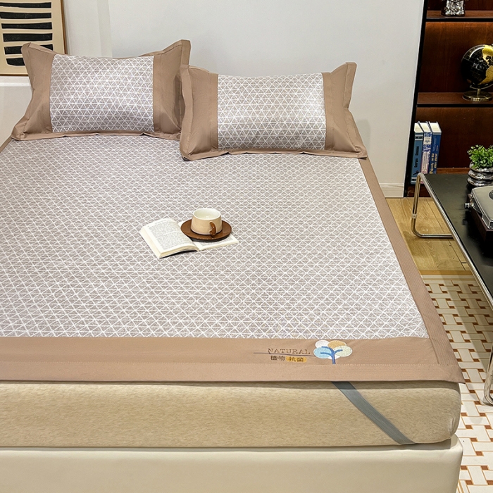 91家纺网 家纺一手货源 找家纺 2023澳梵植物抗菌冰丝凉席三件套软席 米格-金咖