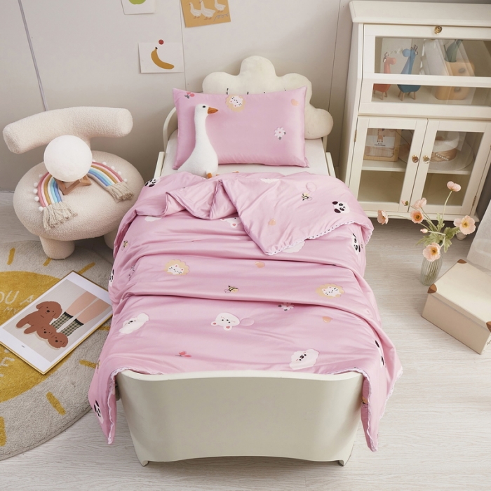 91家纺网 家纺一手货源 找家纺 （总）丝涟 2023新款 A类儿童针织棉印花夏被