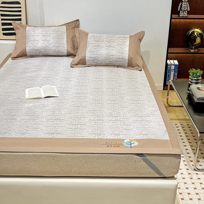 91家纺网 家纺一手货源 找家纺 2023澳梵植物抗菌冰丝凉席三件套软席 简约-咖啡