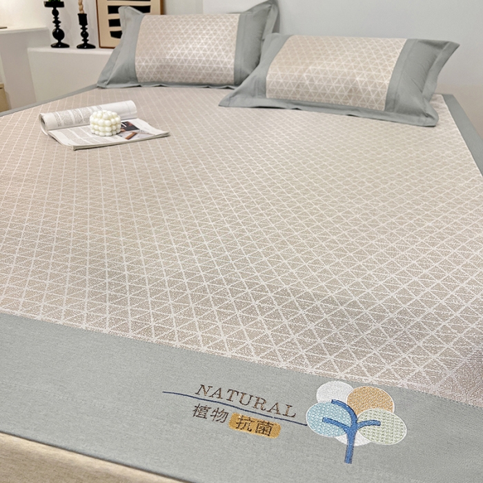 91家纺网 家纺一手货源 找家纺 2023澳梵植物抗菌冰丝凉席三件套软席 米格-卡其